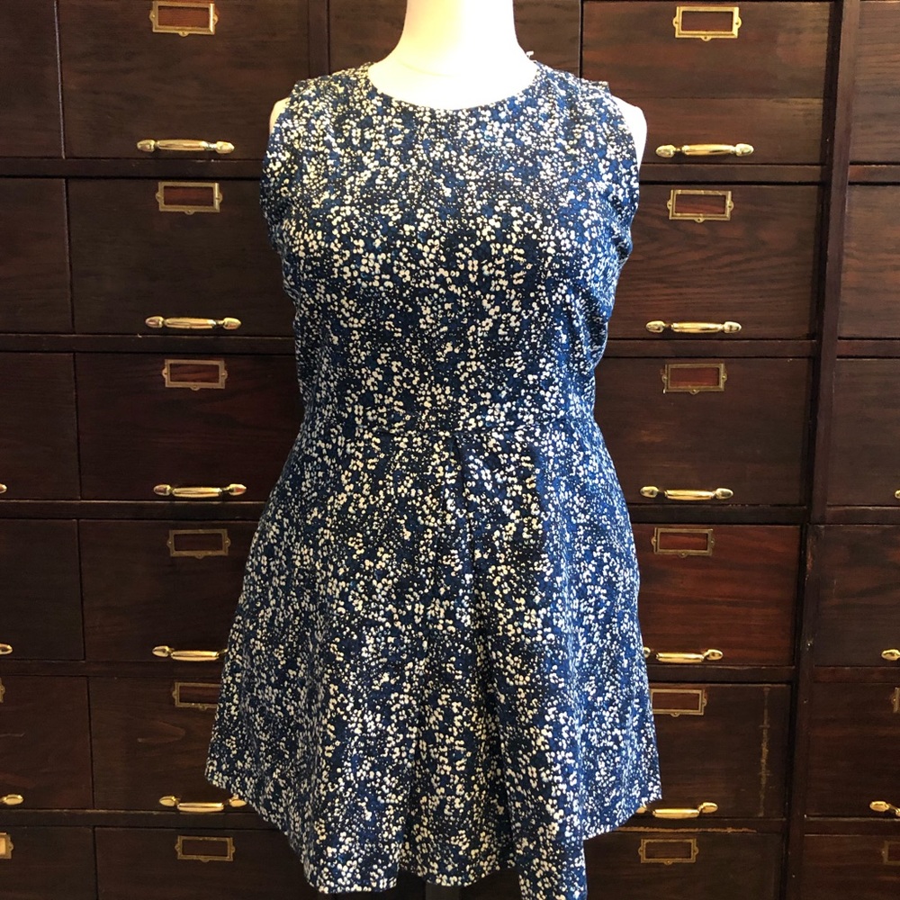 GAP Linen Blend Navy Blue Floral Dress 18
